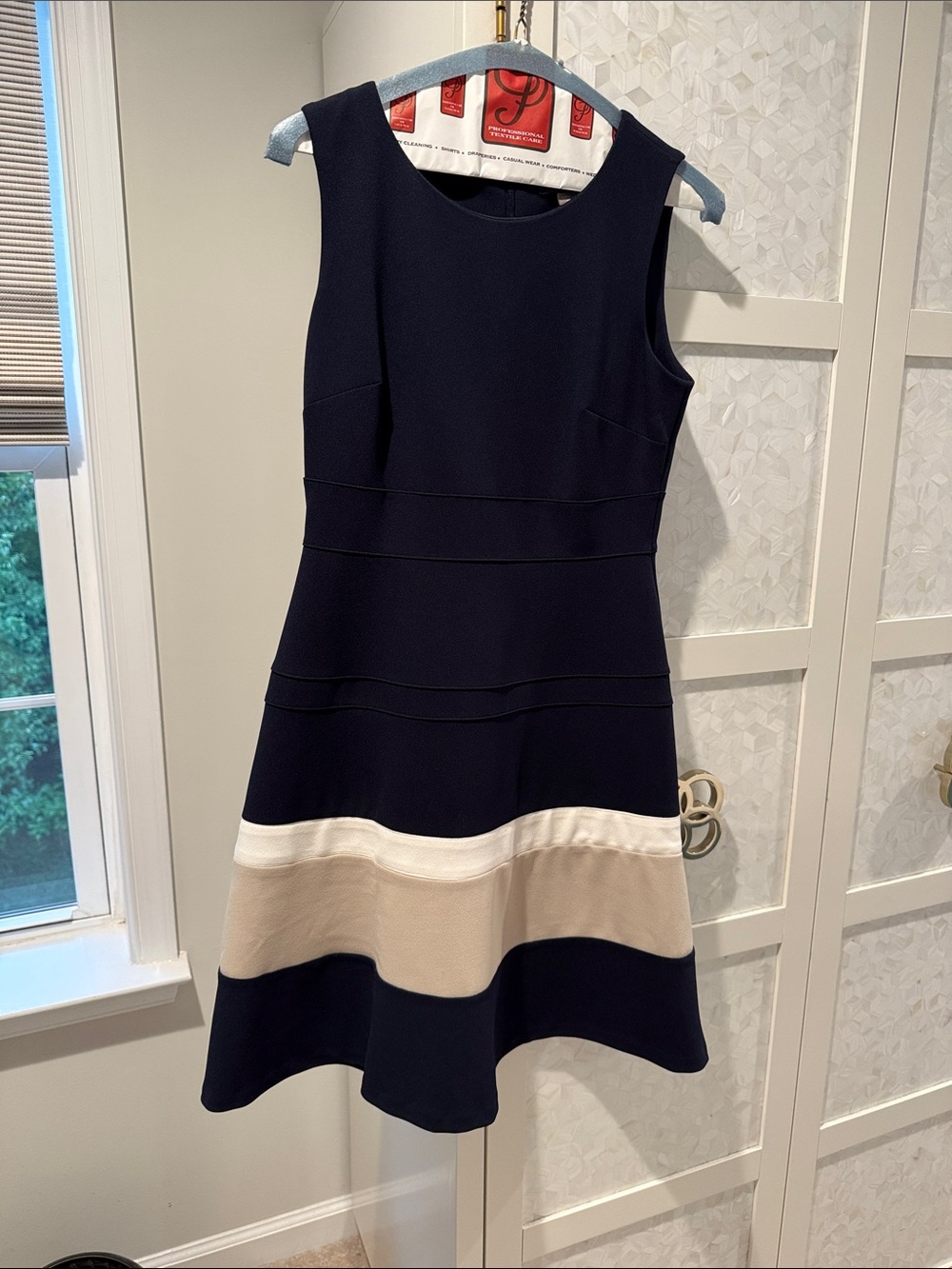 Tommy Hilfiger Sleeveless Navy Fit-and-Flare Dress with Cream & White Bands